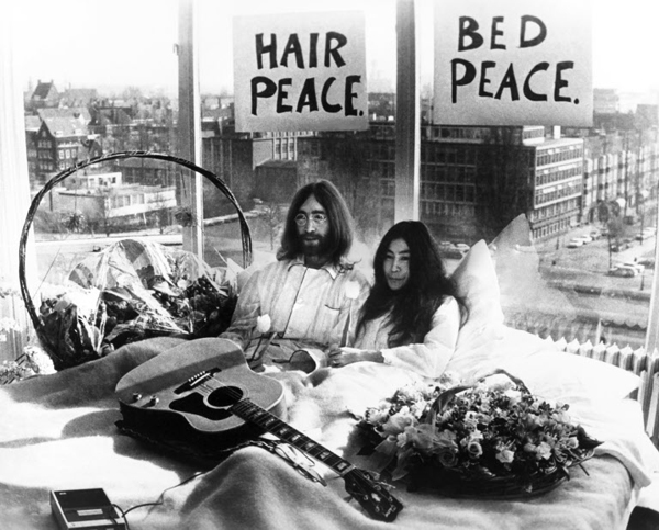 ‘베드 인 피스(Bed-in Peace)’, 1969.