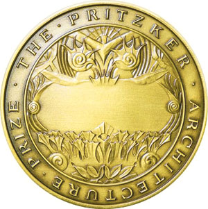 미국의 유명 건축가 루이스 설리번이 디자인한 청동 메달