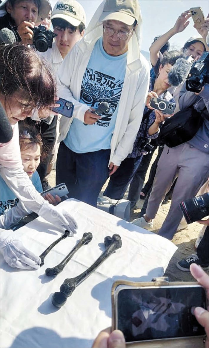 지난해 8월 조세이 탄광 수몰 사고 희생자로 추정되는 유해가 발견된 현장이에요.