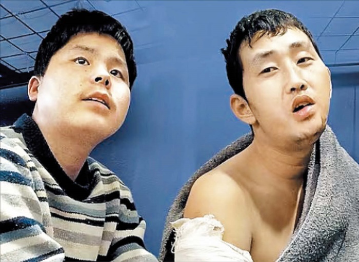 우크라이나군에 붙잡혔다가 최근 국내로 송환된 북한군 포로 백모(왼쪽)씨와 리모씨입니다. /정철환 기자